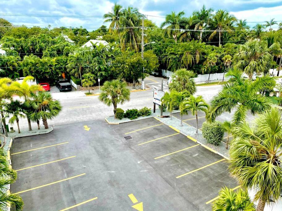 St Kitts - Downtown Waterfront Penthouse Pool Dock Parking Villa Key West Exteriör bild