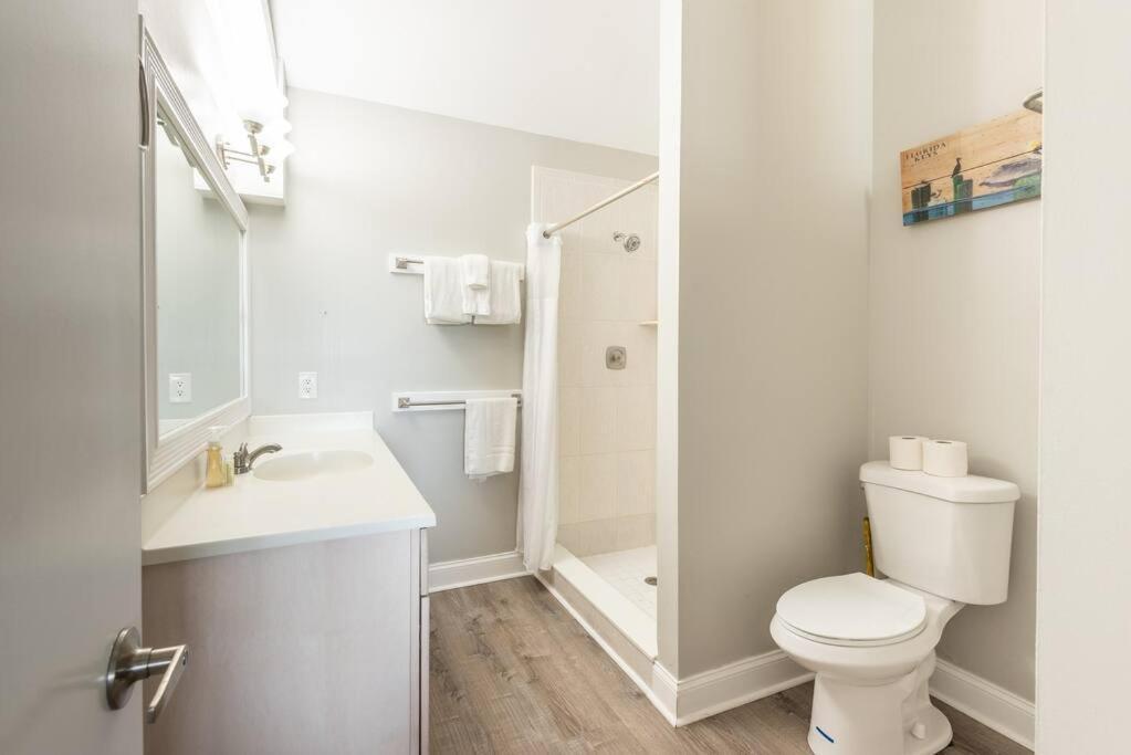 St Kitts - Downtown Waterfront Penthouse Pool Dock Parking Villa Key West Exteriör bild