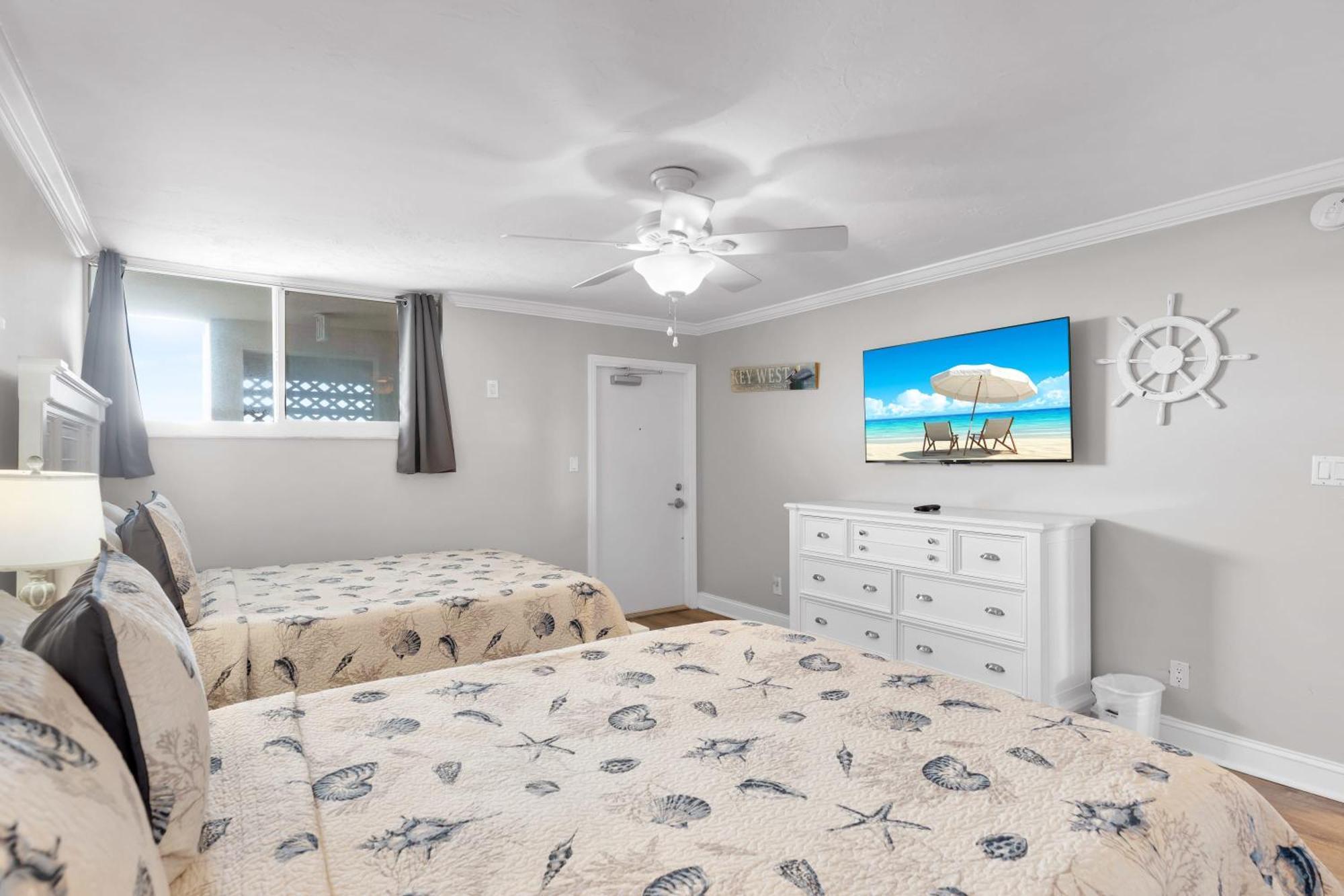St Kitts - Downtown Waterfront Penthouse Pool Dock Parking Villa Key West Exteriör bild